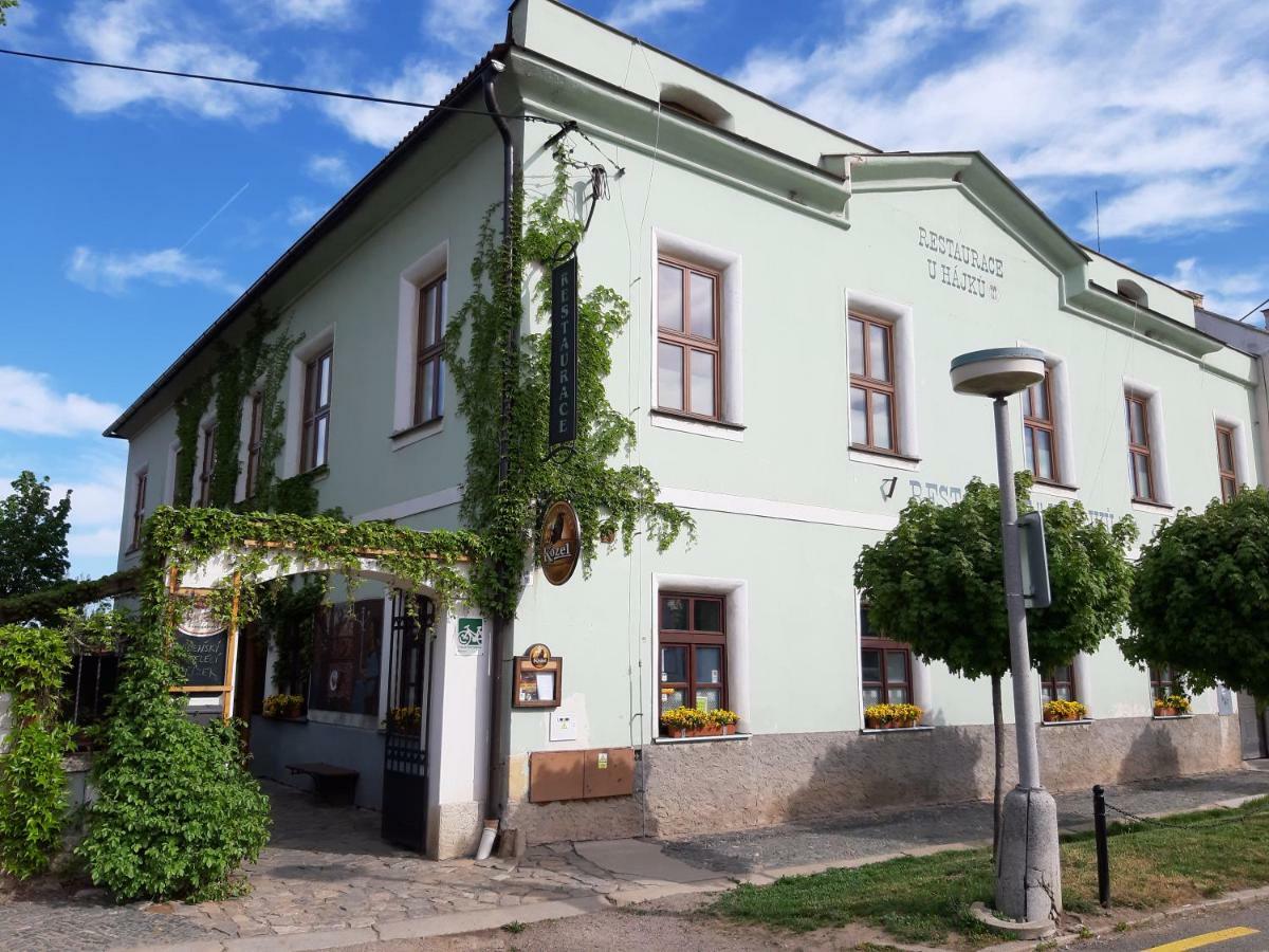Penzion A Restaurace U Hajku Nové Dvory Exterior foto