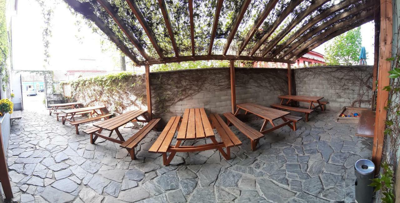Penzion A Restaurace U Hajku Nové Dvory Exterior foto
